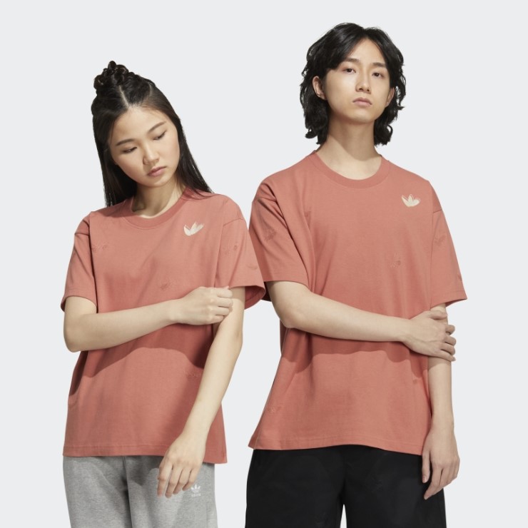 Camiseta Adidas Earth Outdoor Scatter