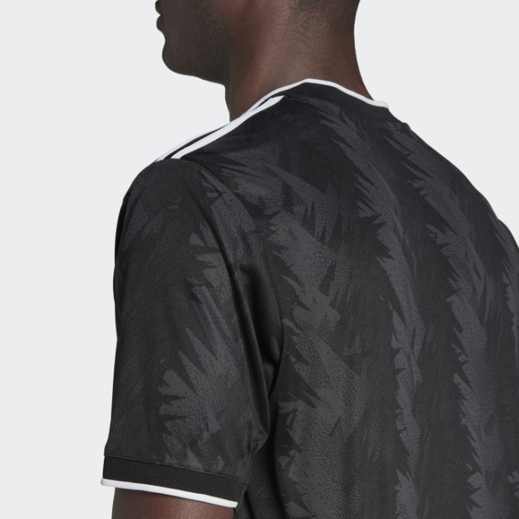 Camiseta Tercera Equipación Juventus 22/23 Adidas Negra