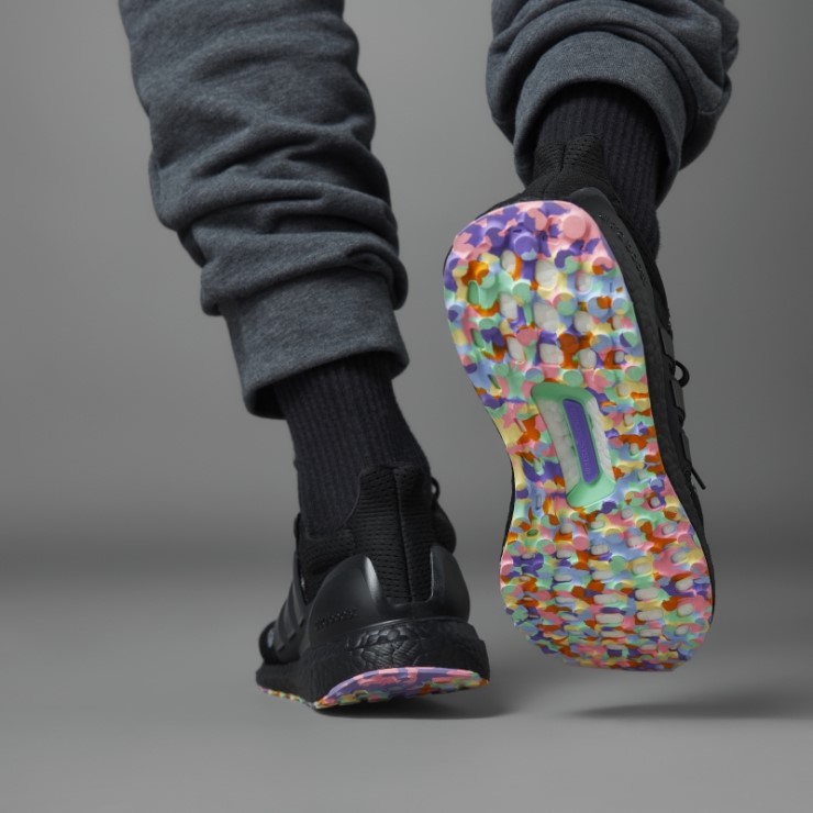 Zapatillas Ultraboost 1.0 San Valentín Negras Adidas