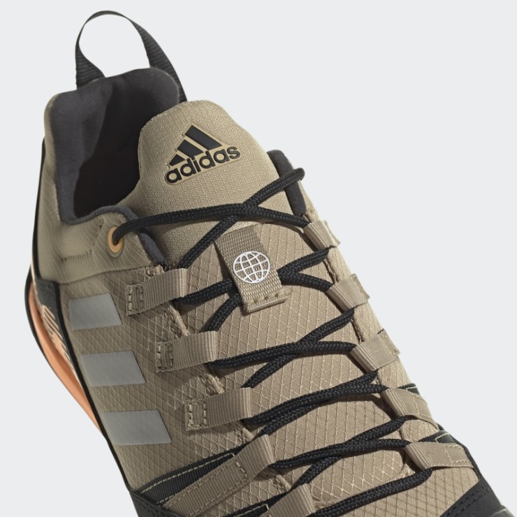 Adidas Terrex Swift Solo Zapatillas De Aproximación En Tono Beige