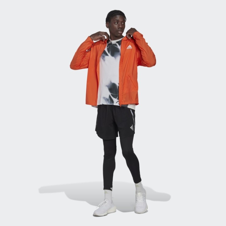 Camiseta Con Gráfico Rápido Adidas Blanca