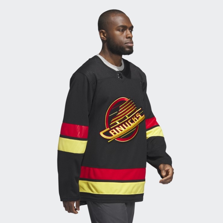 Camiseta Negra Canucks Tercera Autentica Adidas