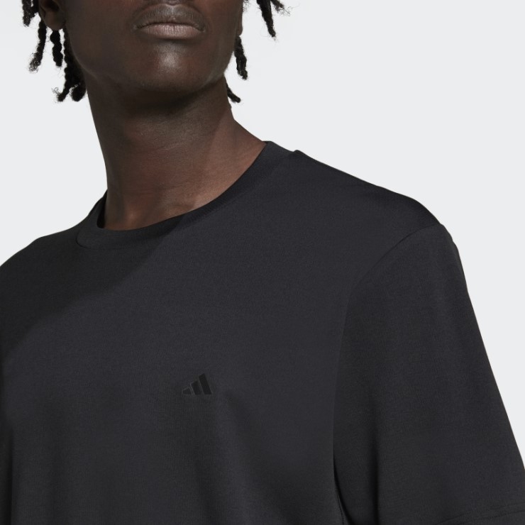 Camiseta De Entrenamiento Negra Adidas Train Essentials Made To Be Remade