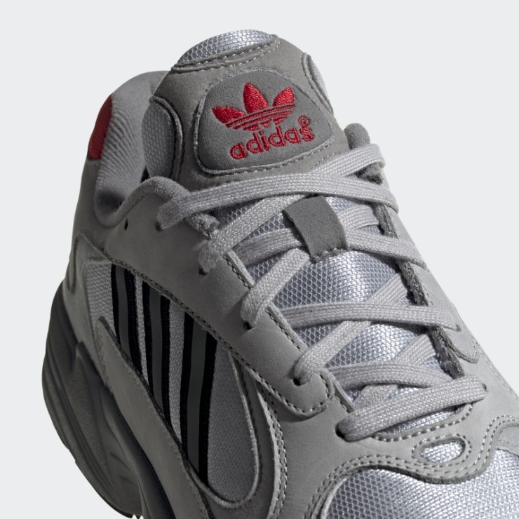 Yung-1 Zapatillas Adidas Plata