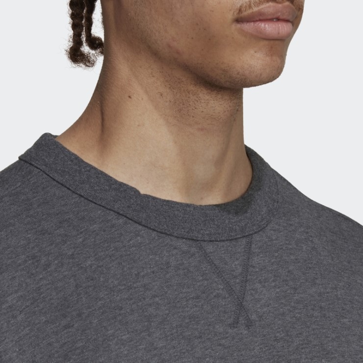 Adidas Sudadera Gris Oscuro Jaspeado Con Emblema Oficial De La Copa Mundial De La Fifa 2022