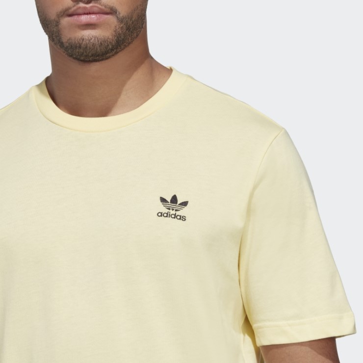 Camiseta Adidas Trefoil Essentials Amarilla