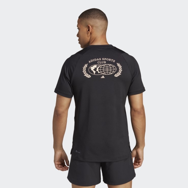 Camiseta Con Estampado Sports Club Adidas Negra