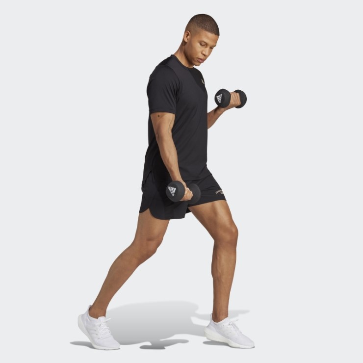 Camiseta Con Estampado Sports Club Adidas Negra