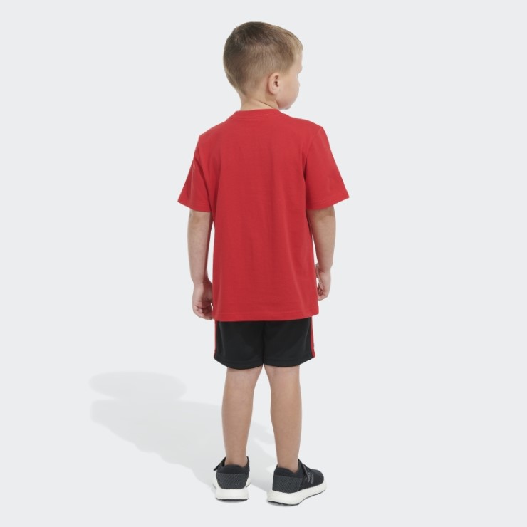 Conjunto De Camiseta Y Pantalón Corto Con Gráfico Escarlata Adidas