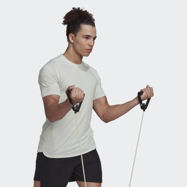 Camiseta Adidas Verde Diseñada Para Entrenar