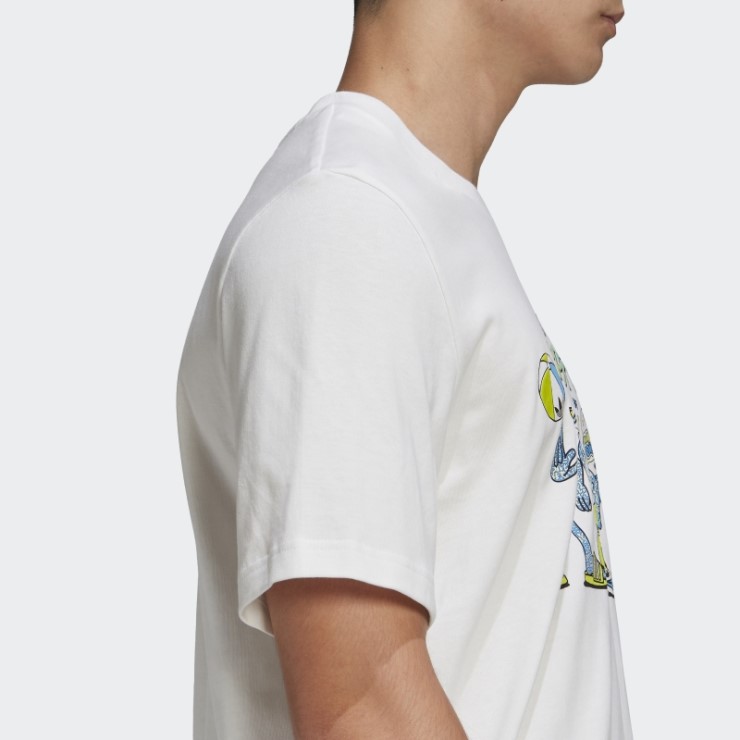 Adidas Camiseta Blanca Con Gráfico De Pez Stoked