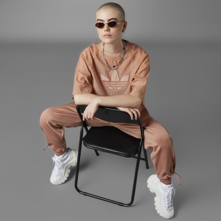 Siempre Original Camiseta Recortada Adidas Arcilla