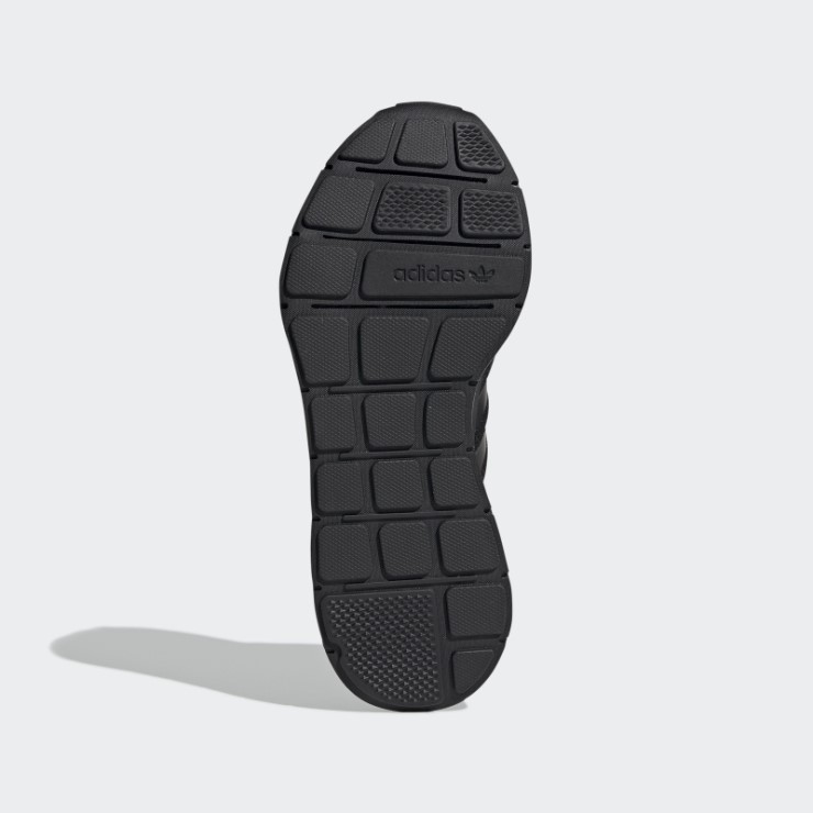 Tenis Adidas Swift Run Negros