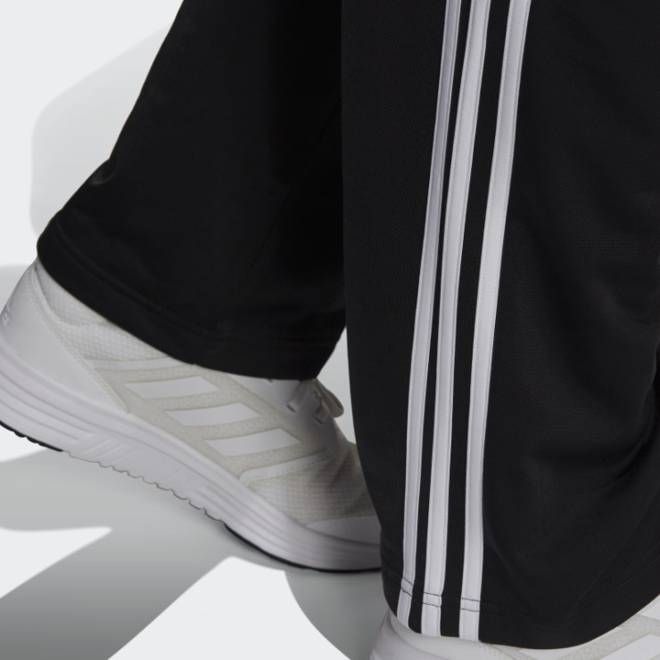 Pantalones De Chándal Adidas Primegreen Essentials Warm-up Con Dobladillo Abierto Y 3 Rayas Blanco