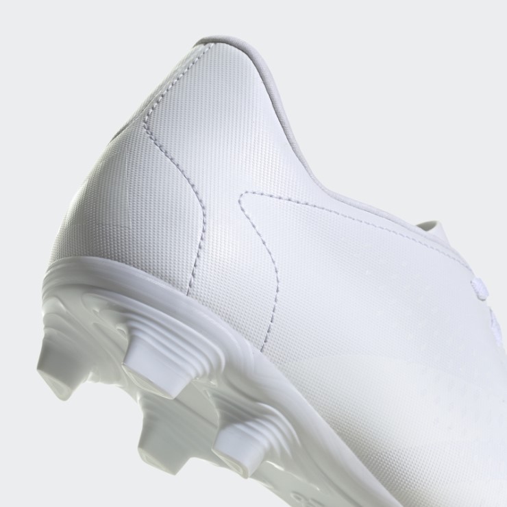 Adidas Predator Precision.4 Tacos De Suelo Flexibles Blanco Elegante