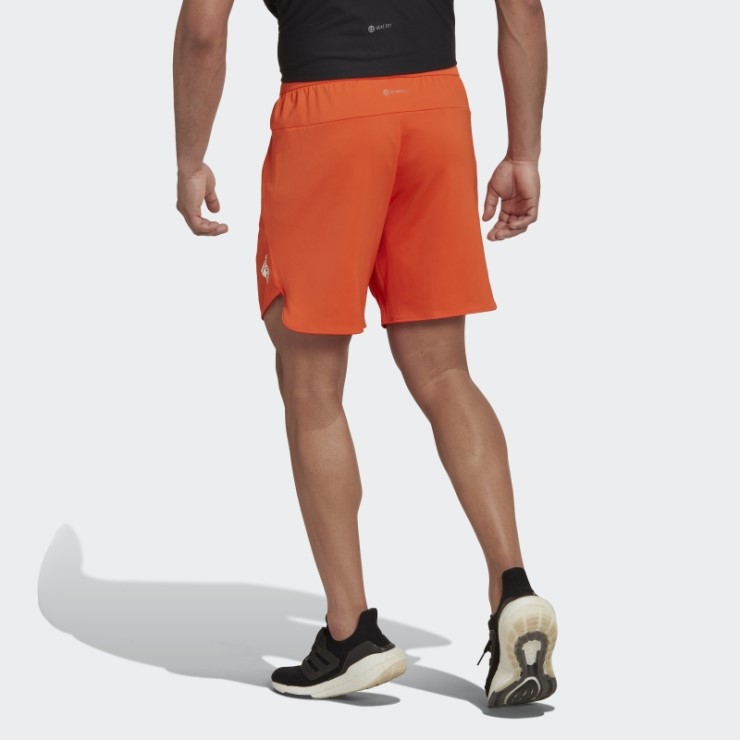 Naranja Adidas Diseñado Para Pantalones Cortos De Entrenamiento