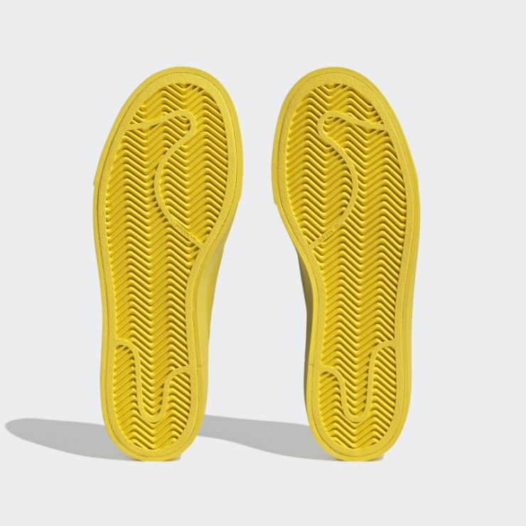 Zapatillas Adidas Nucombe Amarillas