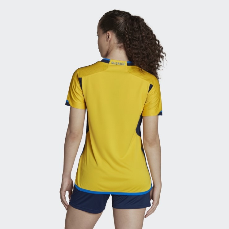 Camiseta Suecia 22 Local Adidas Eqt Amarillo Moda