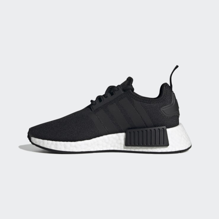 Negro Adidas Nmd-r1 Zapatos Refinados