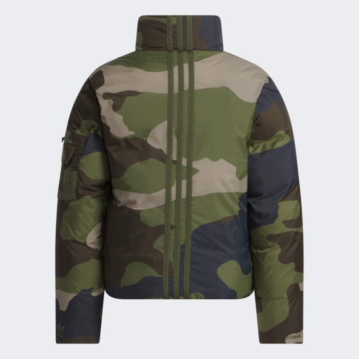 Chamarra Acolchada De Nailon Ligero Adidas Aop Camo