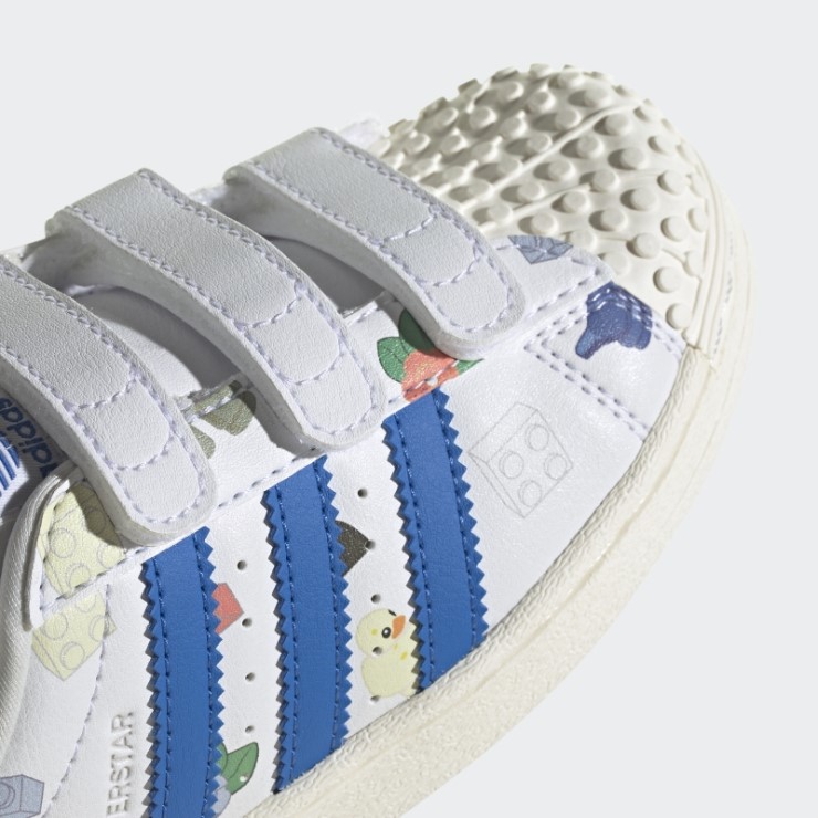 Zapatillas Adidas Superstar X Lego Blancas