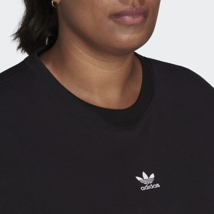 Camiseta Adidas (talla Grande) Negra