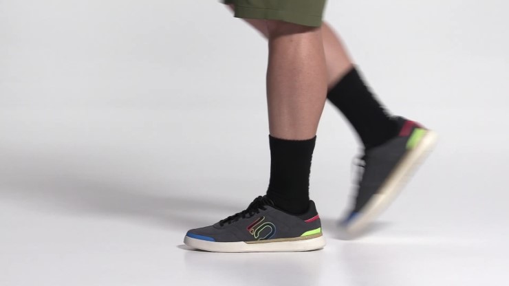 Negro Adidas Five Ten Sleuth Dlx Zapatos De Bicicleta De Montaña