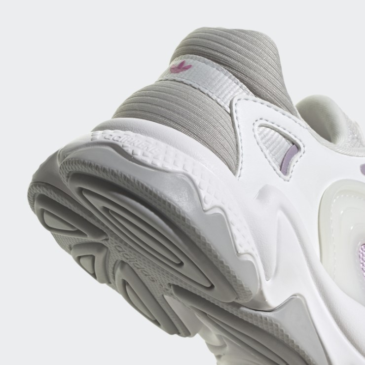 Zapatillas Adidas Oztral Fucsia