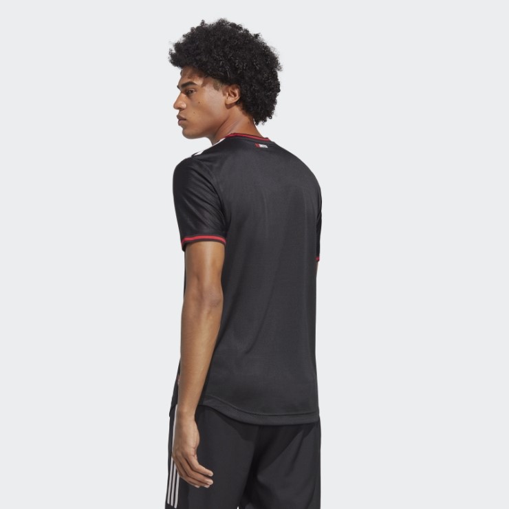 Adidas Negras Camiseta Autentica Local De Local 22/23 Del United