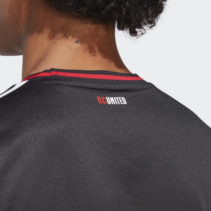 Adidas Negras Camiseta Autentica Local De Local 22/23 Del United