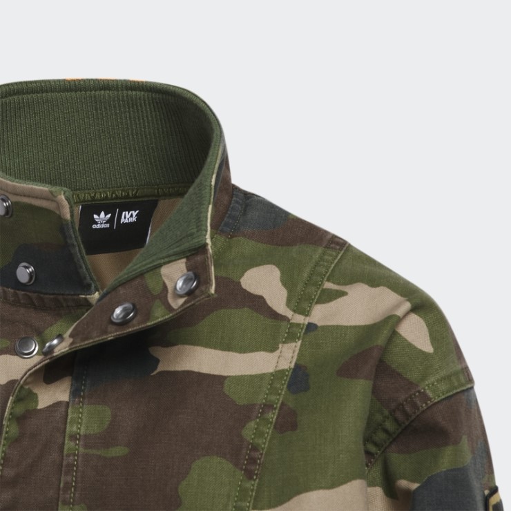 Chaqueta De Lona Con Estampado De Camuflaje Adidas