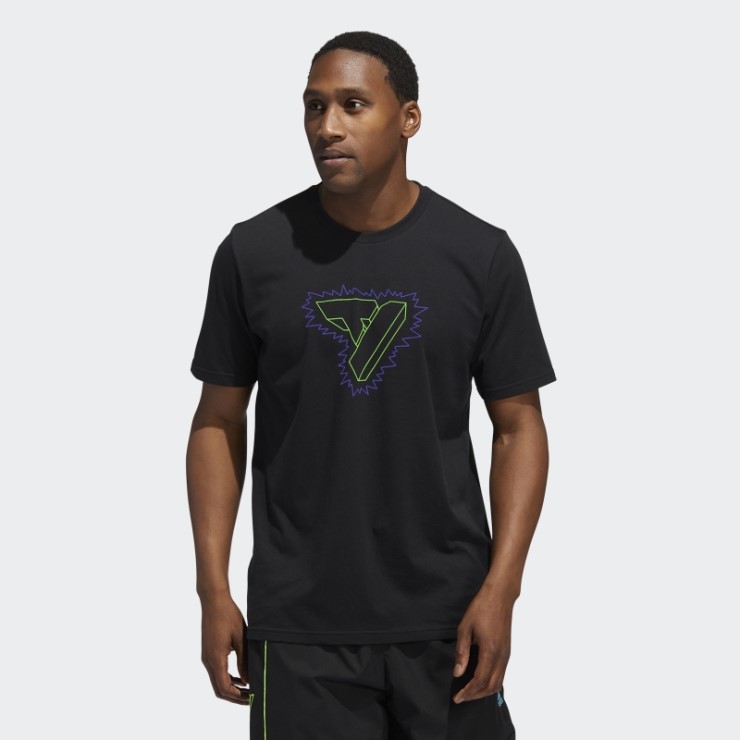 Camiseta Negra Adidas Trae Graphic