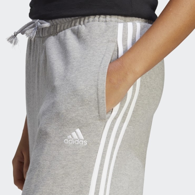 Pantalón Essentials 3 Bandas French Terry Wide Gris Medio Adidas