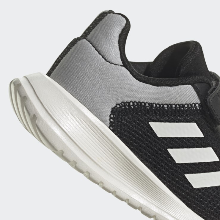 Zapatillas Adidas Tensaur Run Grises Con Estilo