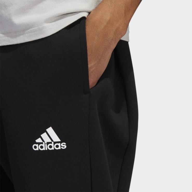 Joggers Negros Adidas Mahomes