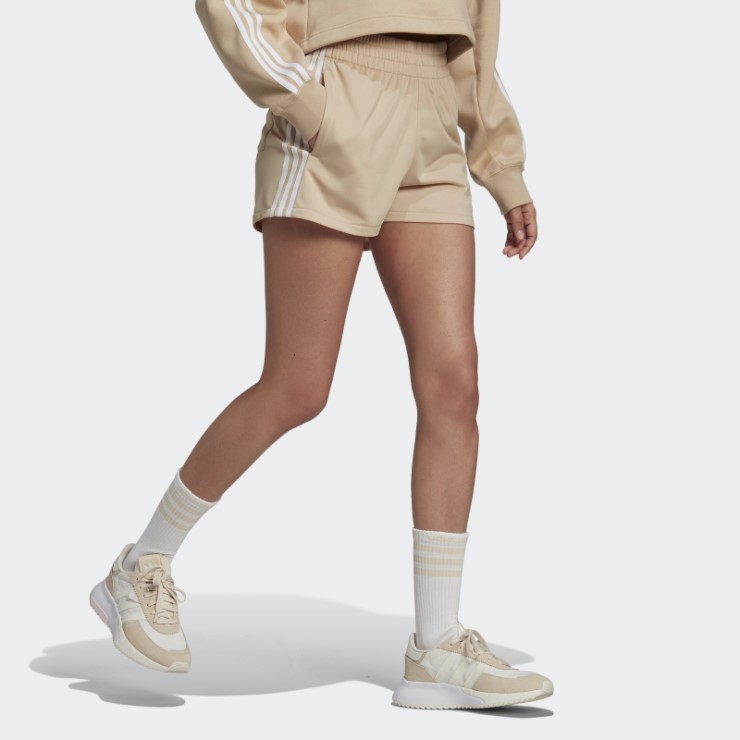 Pantalón Corto Adidas 3 Rayas Beige