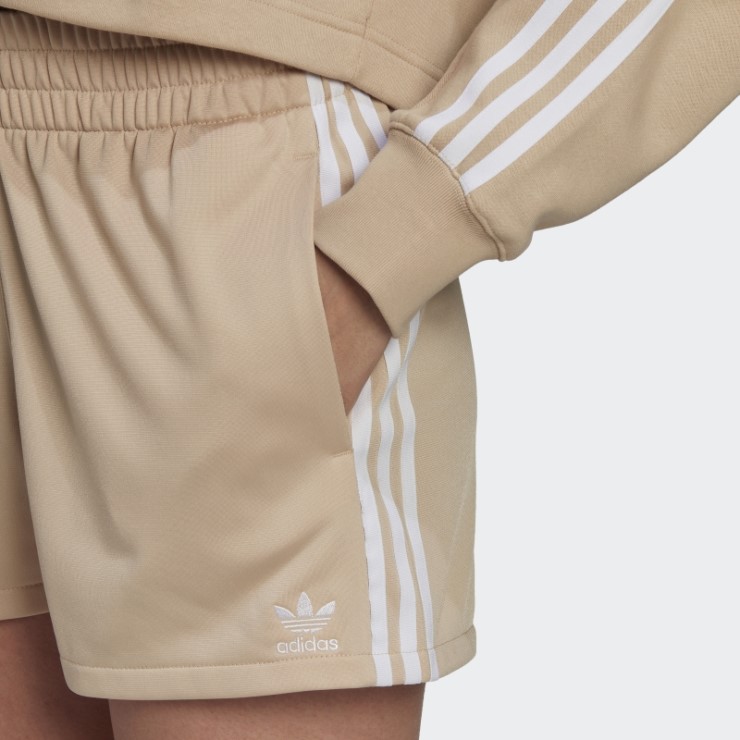 Pantalón Corto Adidas 3 Rayas Beige
