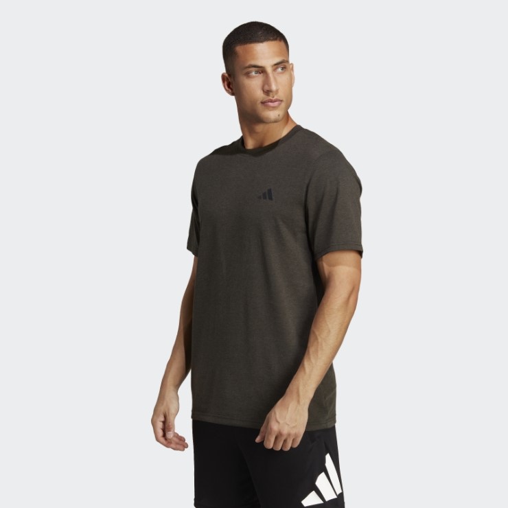 Camiseta Negra De Entrenamiento Adidas Train Essentials Comfort