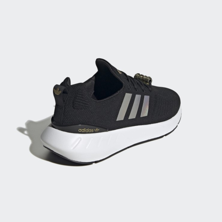 Adidas Swift Run 22 Calzado Oro Metalizado
