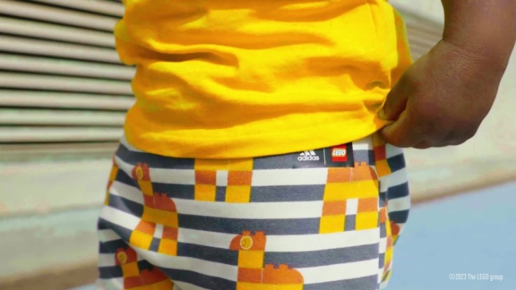 Adidas X Classic Lego Conjunto De Camiseta Y Pantalón Amarillo De Moda