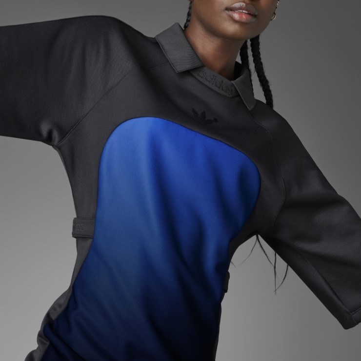 Adidas Versión Azul Vestido Negro