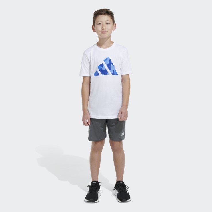 Adidas Camiseta Blanca Con Logo De Camuflaje