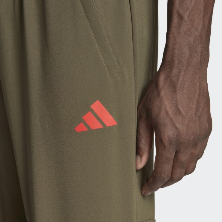 Pantalón De Entrenamiento De Temporada Adidas Train Essentials Verde Oliva