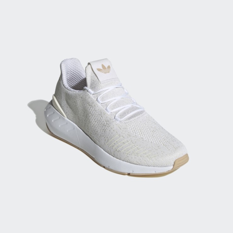 Zapatillas Adidas Swift Run 22 Beige