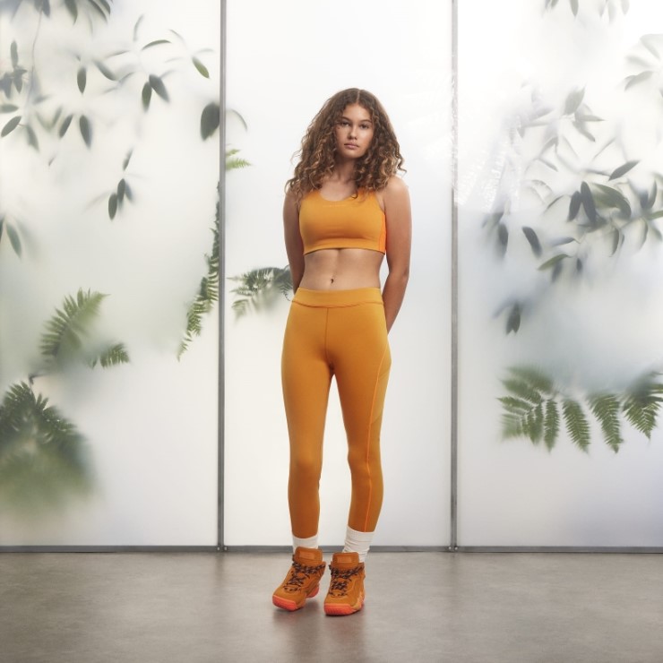 Top Recortado Adidas Focus Naranja