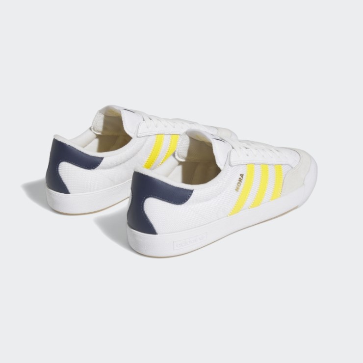 Zapatillas Adidas Nora Doradas