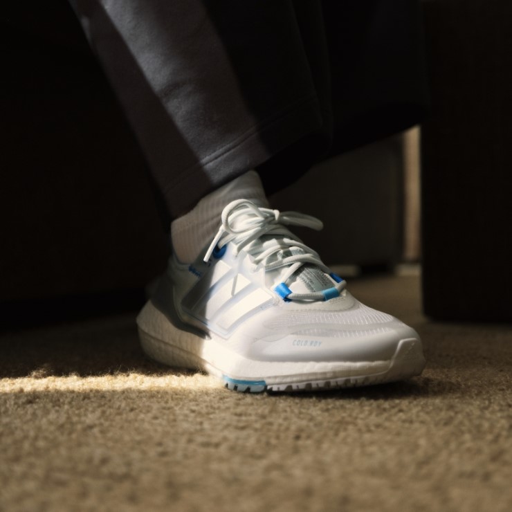 Ultraboost 22 Cold.rdy Zapatillas Azul Tinte Adidas