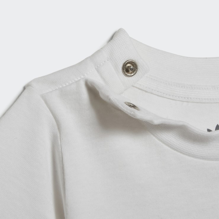 Camiseta Blanca Adidas Trefoil Shorts