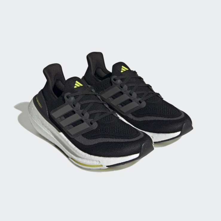 Blanco Adidas Ultraboost Luz Zapatos De Moda