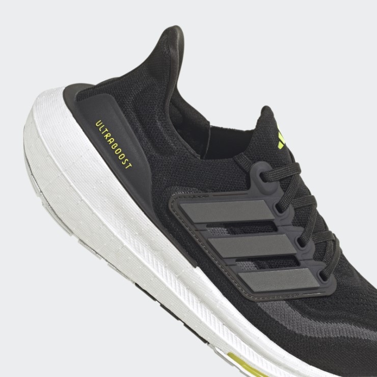 Blanco Adidas Ultraboost Luz Zapatos De Moda